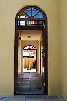 La Roche Guest House Cape Town